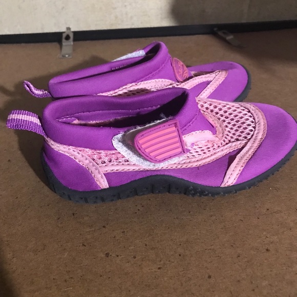 Starbay | Purple Toddler Girl Slip-On Water Shoes - Picture 5 of 8